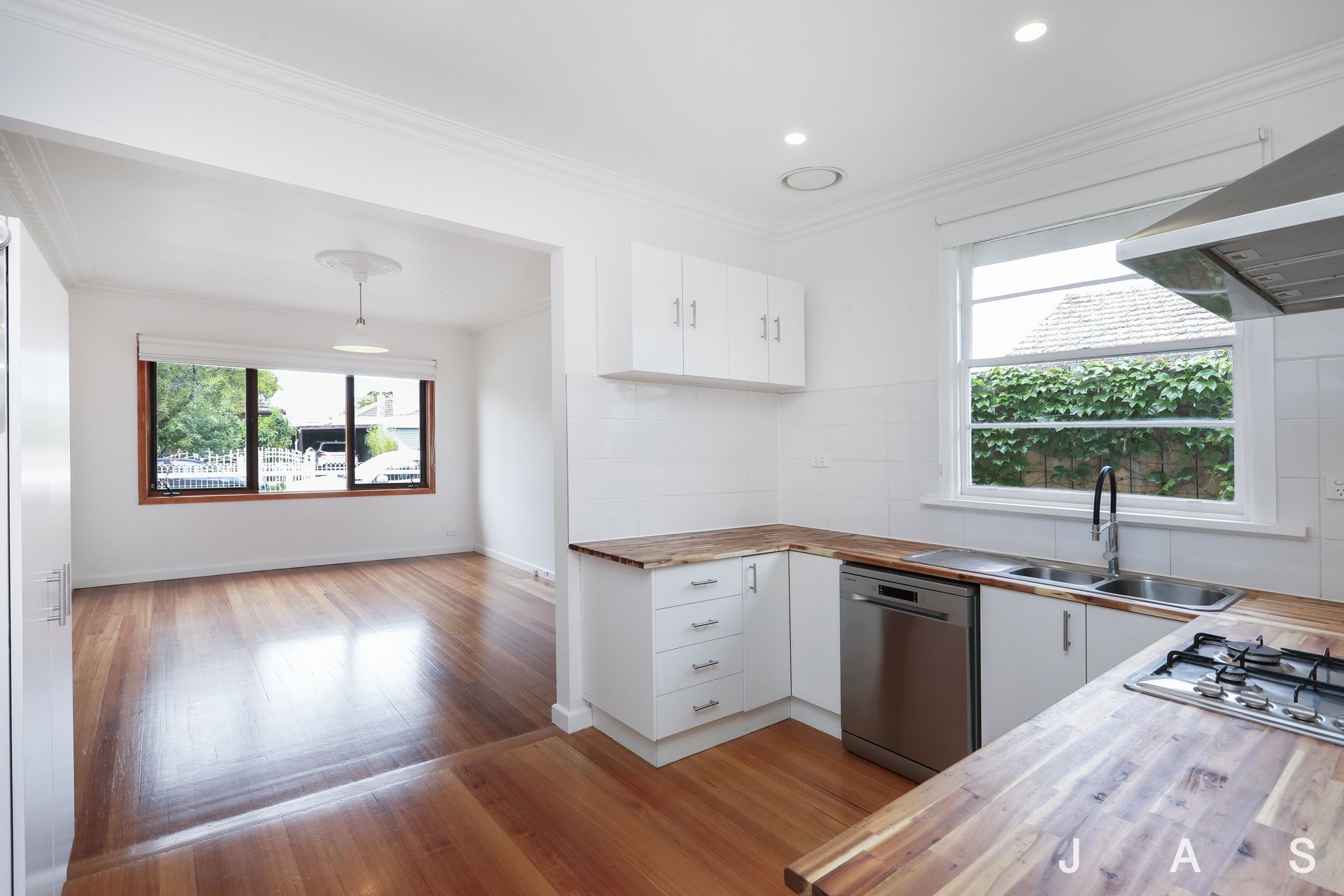 2 Burns Street Maidstone VIC, Maidstone - Thumbnail 5