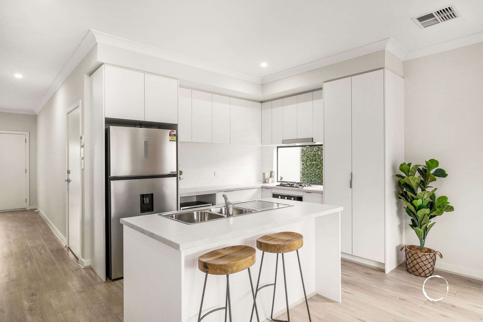 8A Nicholls Terrace, Woodville West - Thumbnail 4