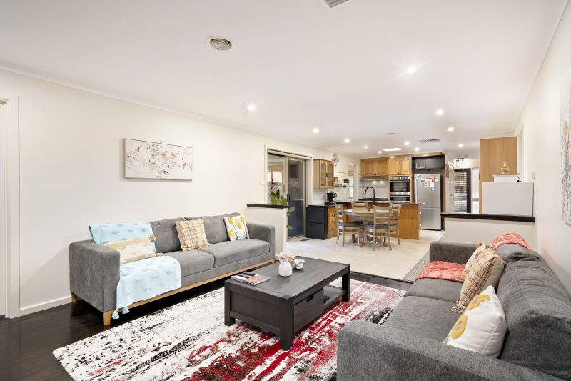 7 Irons Court, Epping