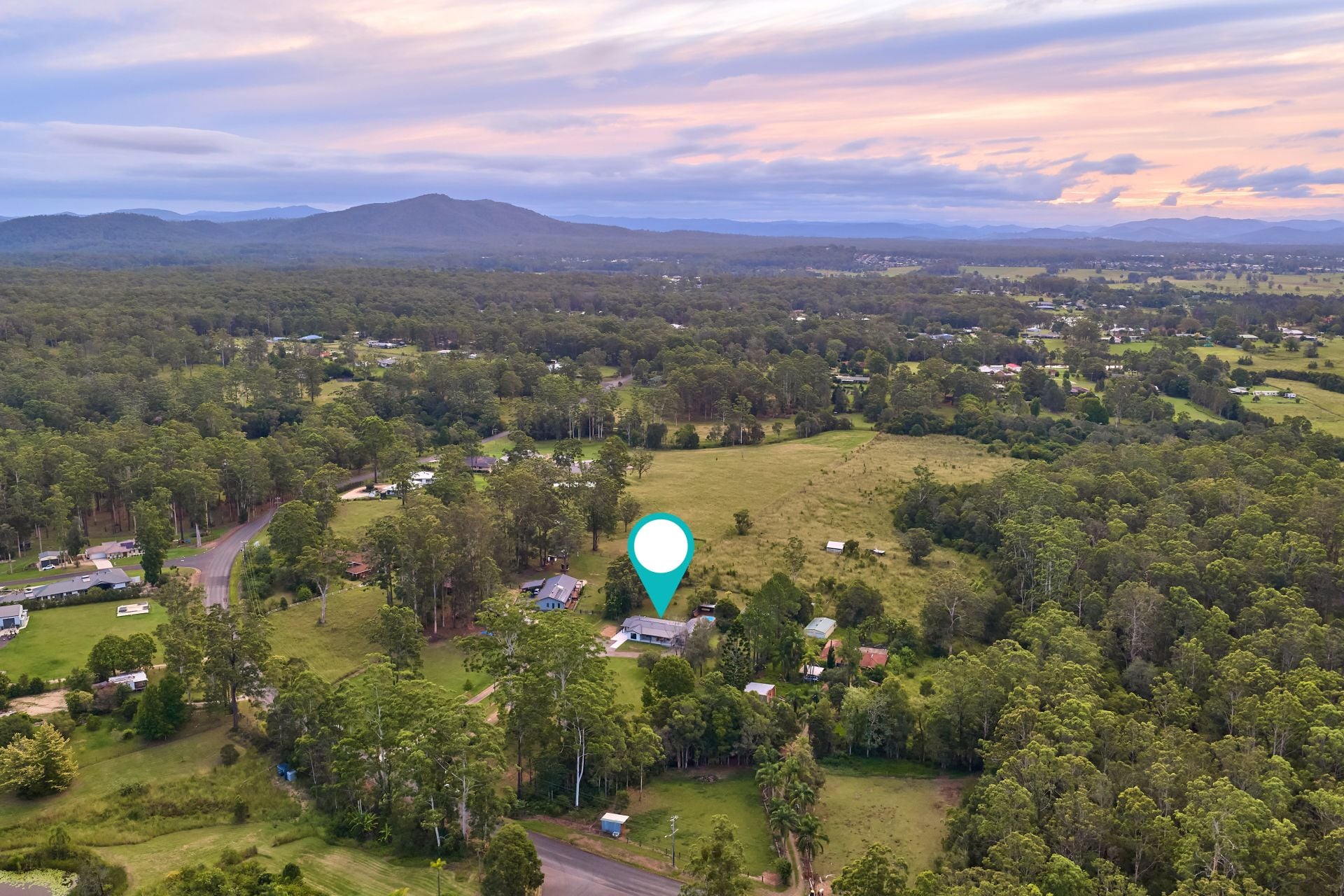197 Sarahs Crescent, King Creek, King Creek - Thumbnail 2