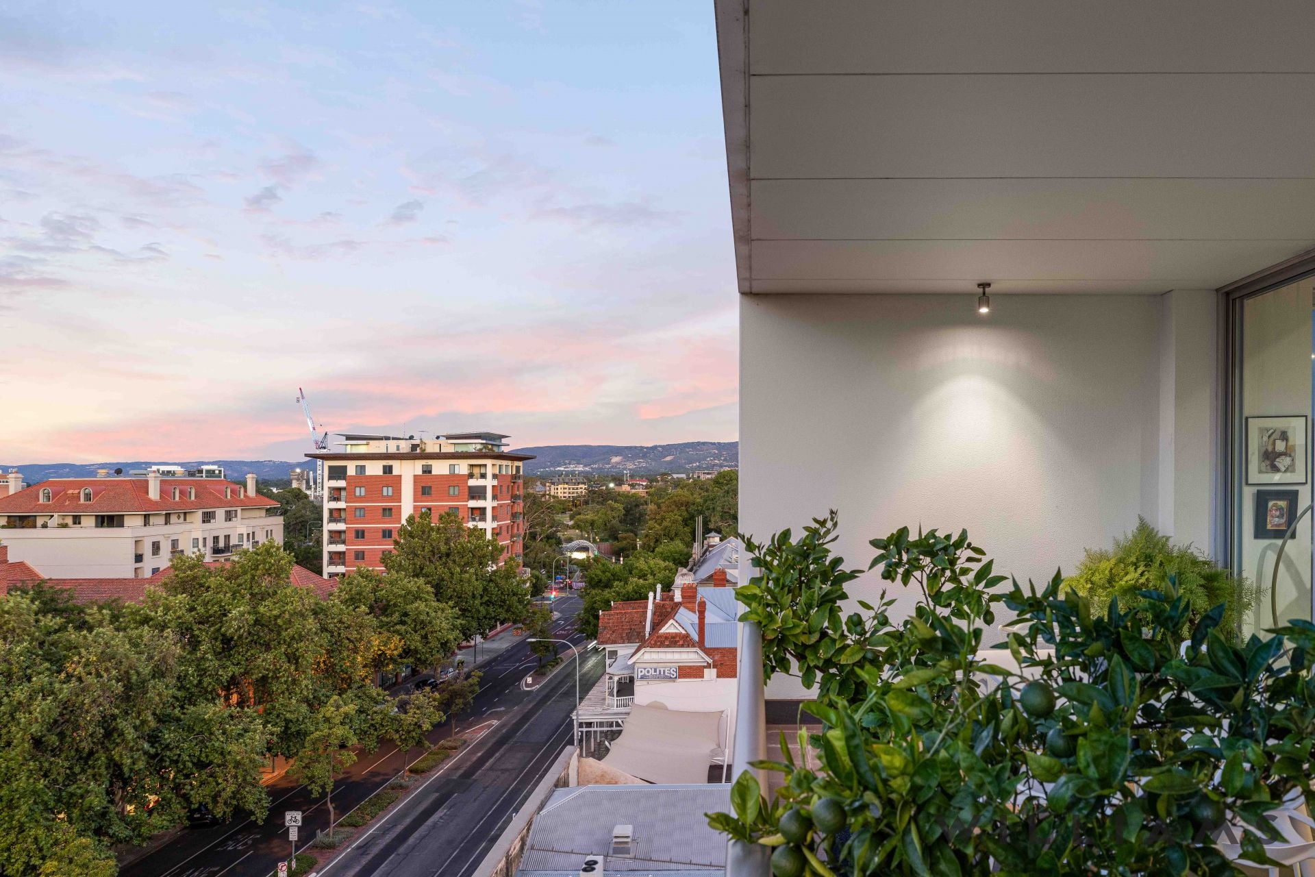 607/211 Grenfell Street Adelaide SA, Adelaide - Thumbnail 4