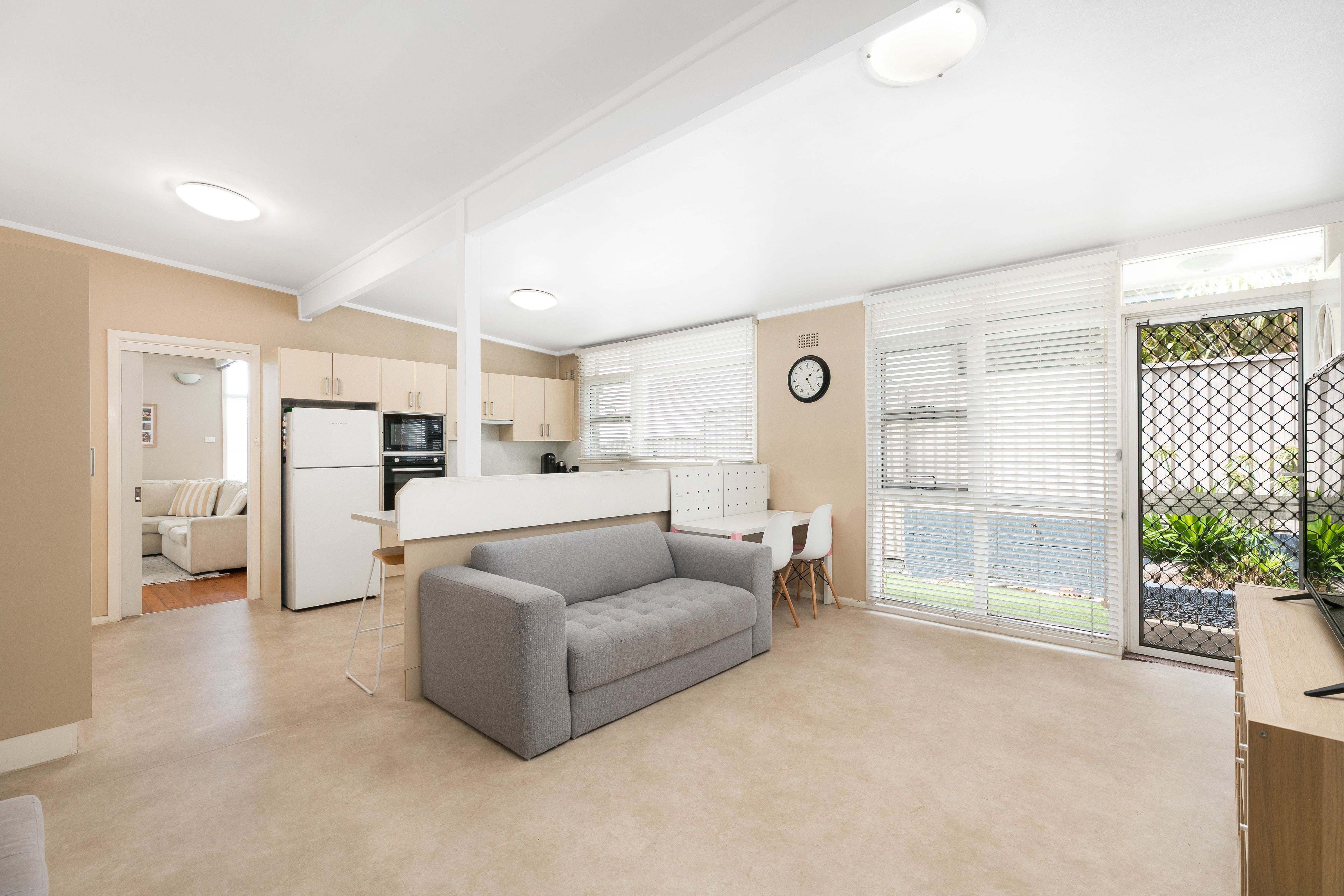 34 Woodward Avenue CARINGBAH SOUTH 2229