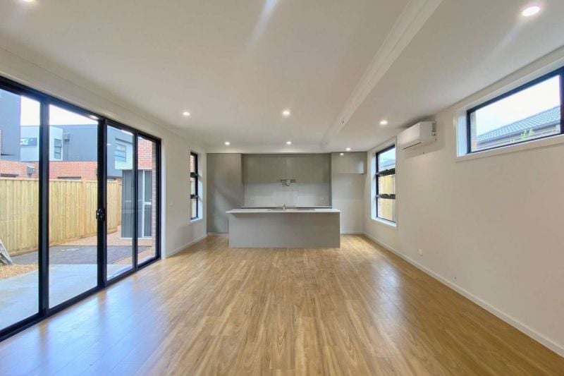 43 Dodd Lane, Epping