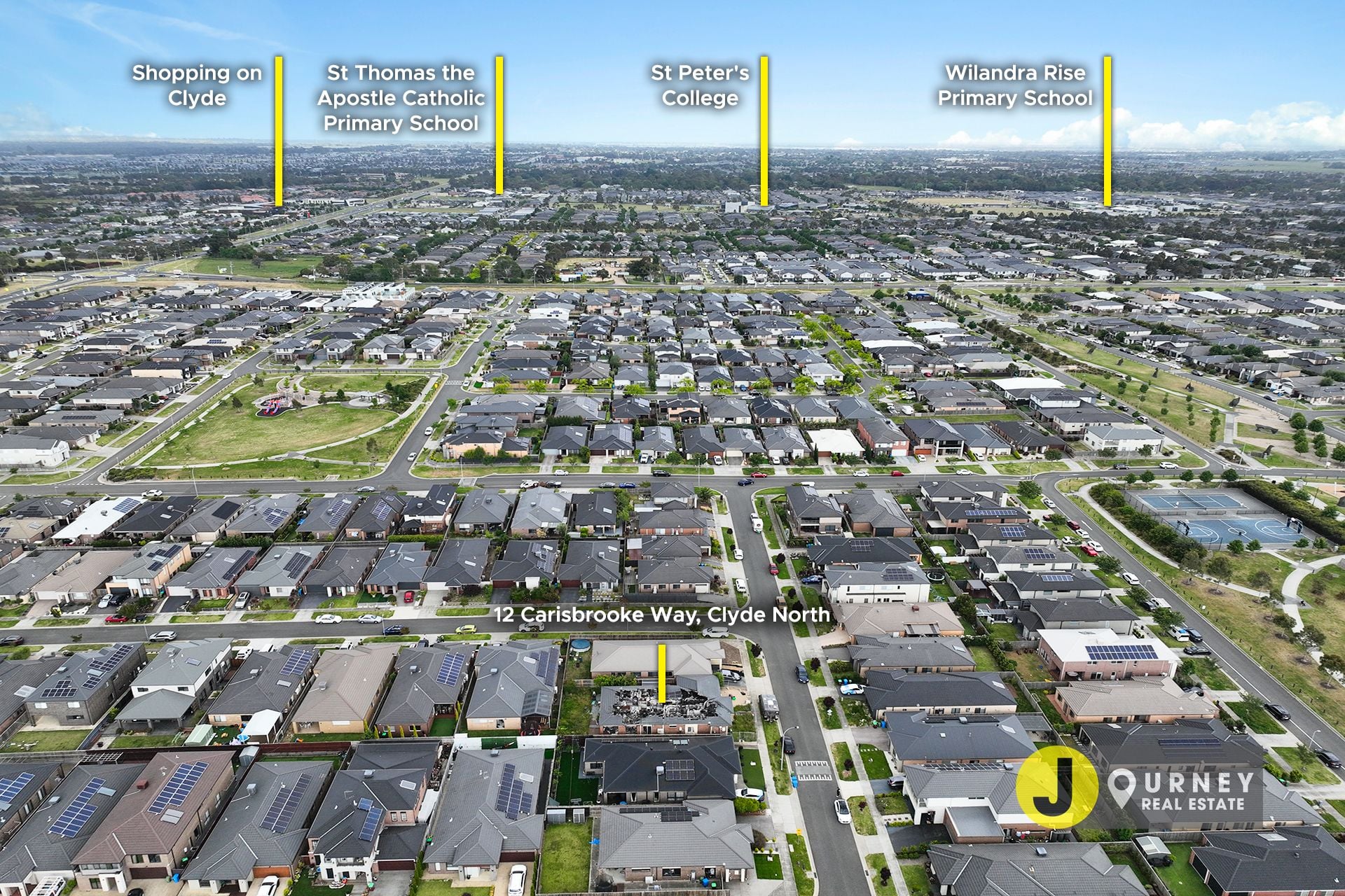 12 Carisbrooke Way, Clyde North VIC, Clyde North - Thumbnail 2