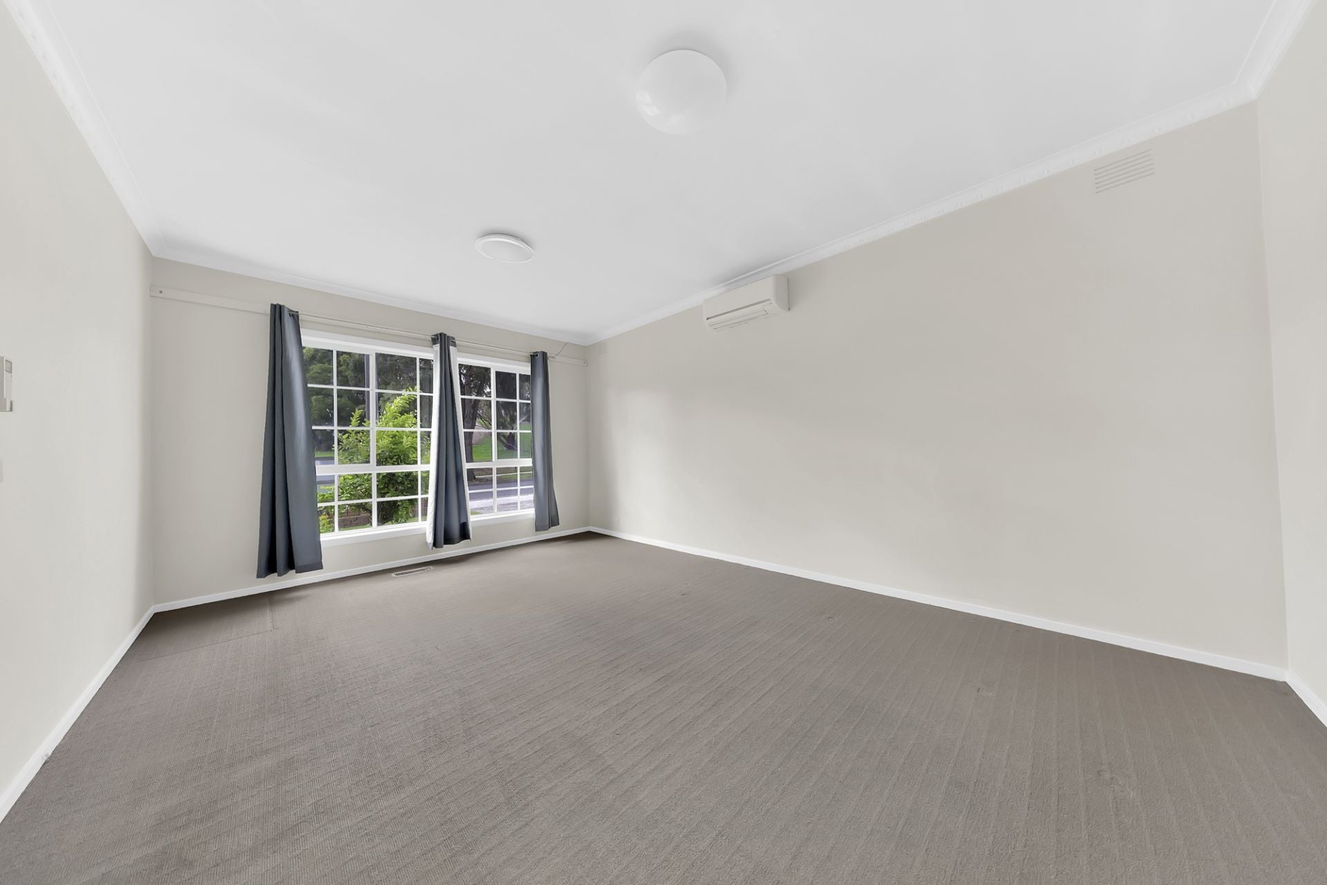 Modern Family Home in Prime Bundoora Location