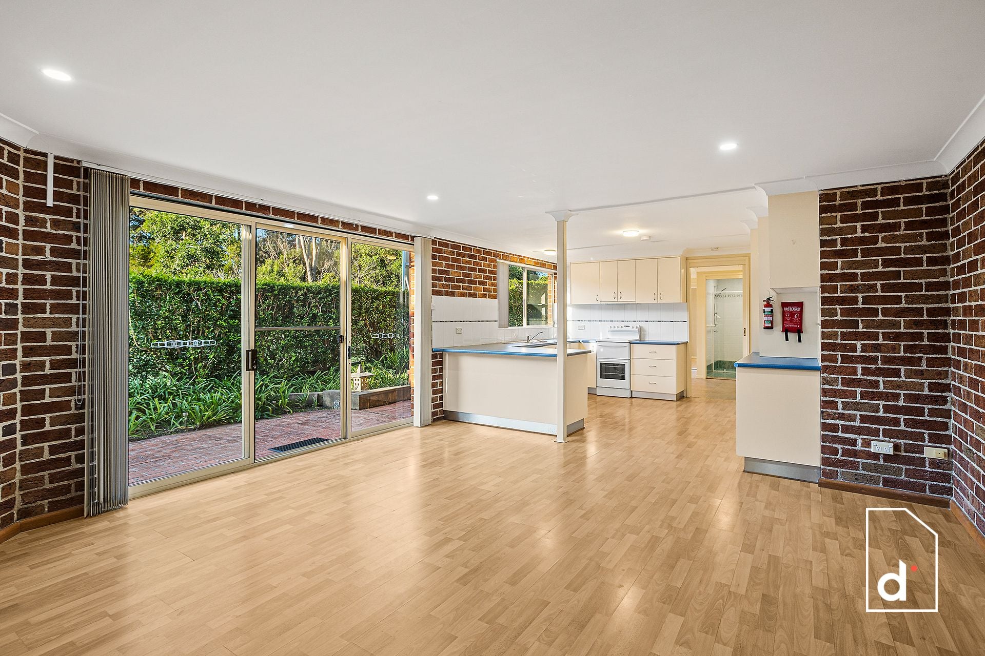 14 Seabreeze Place, Thirroul NSW