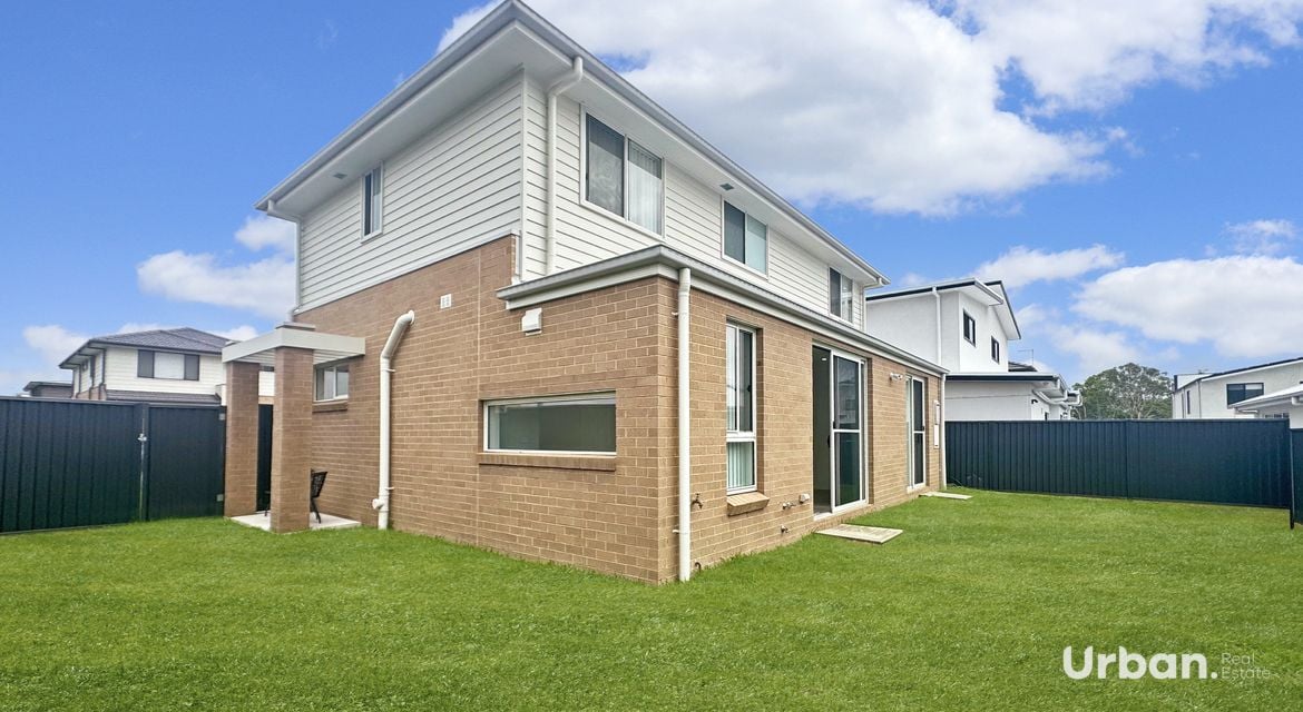 Austral 16 Dew Street