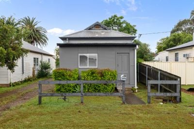 Cessnock 8 Comfort Avenue