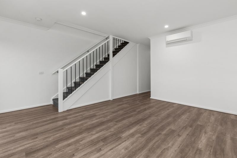 4 Lagi Entrance, Wollert