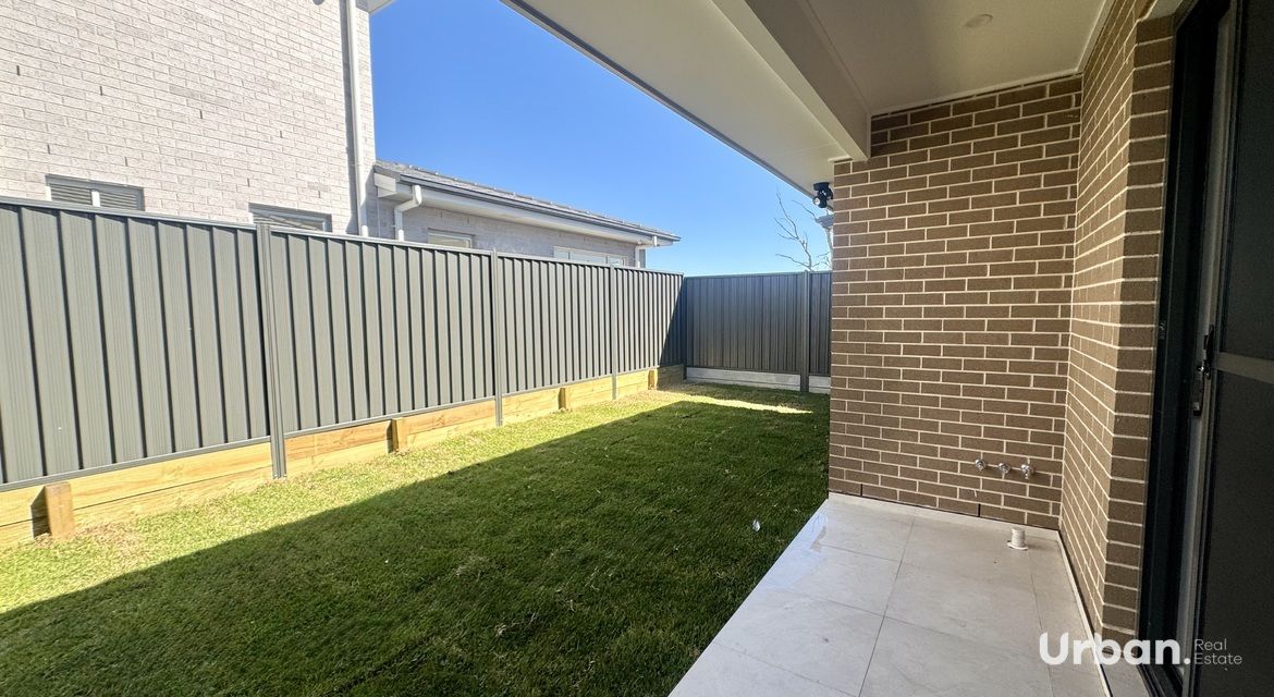 Austral 4 Muruduwin Street