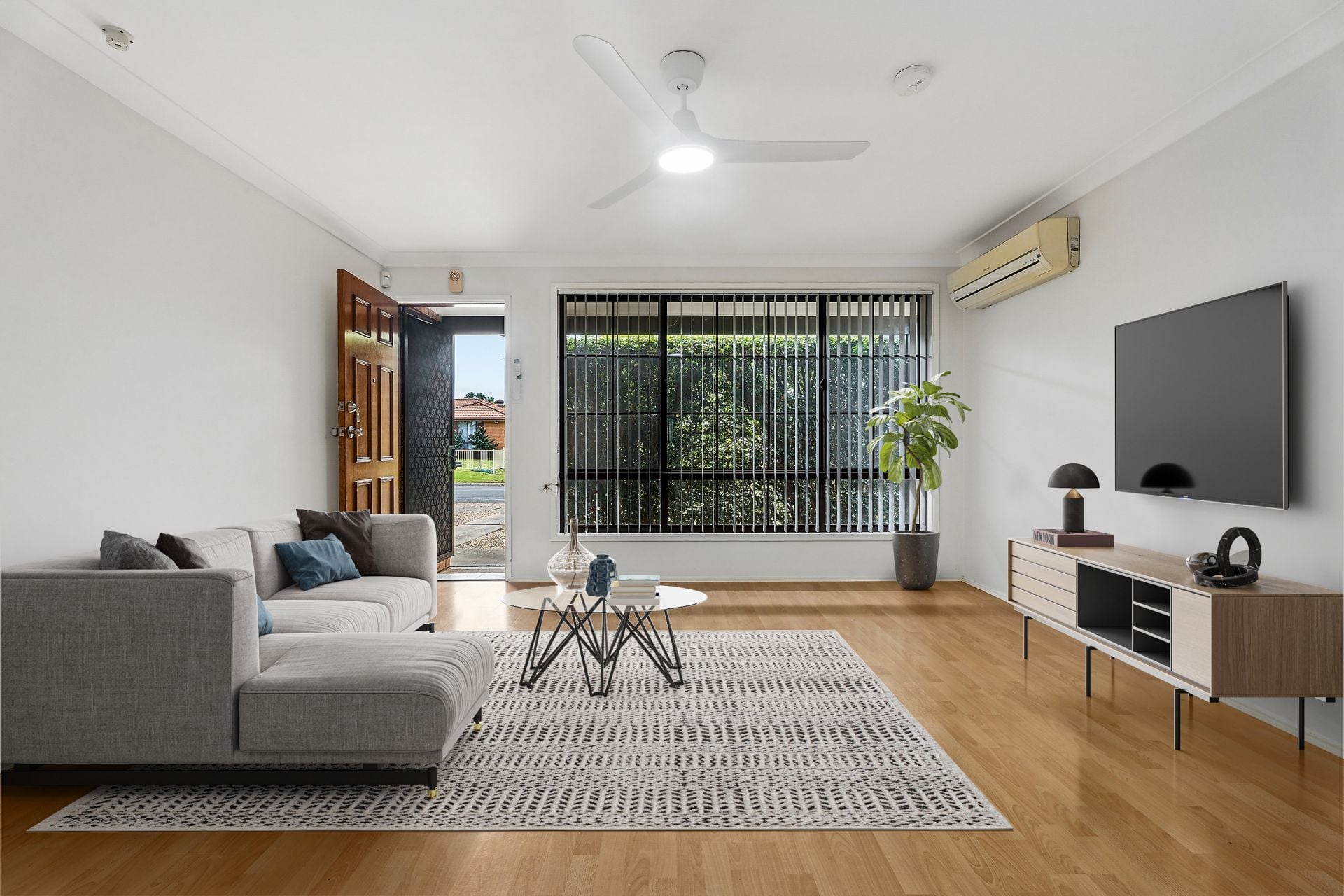 16a Oswald Crescent, Rosemeadow, Rosemeadow - Thumbnail 2