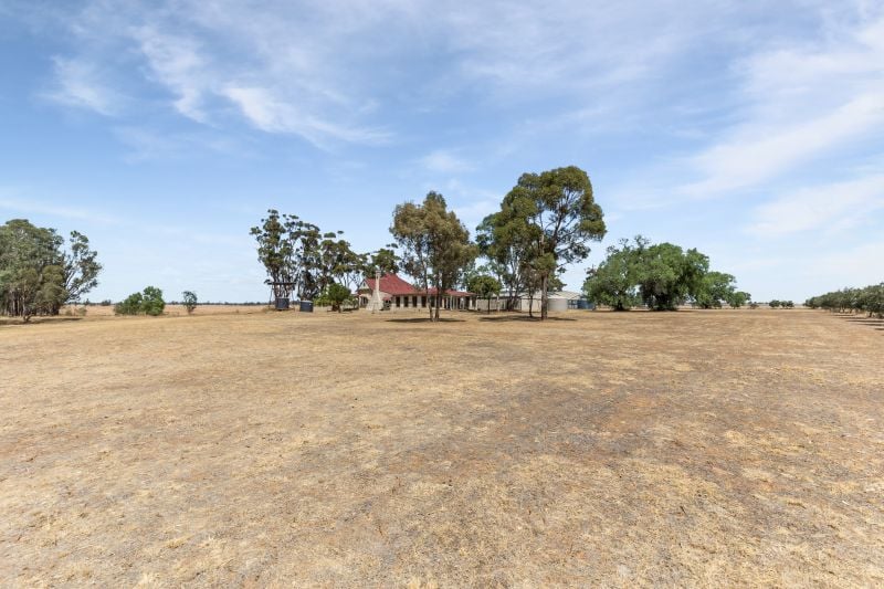 378 Avonmore-Mayreef Road, Avonmore