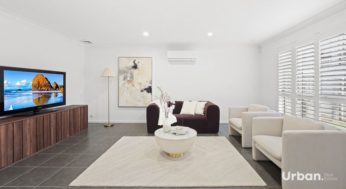 Bardia 66 Ingleburn Gardens Drive