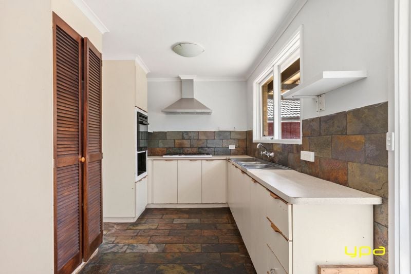 12 Strathavan Drive Berwick VIC, Berwick - Thumbnail 7