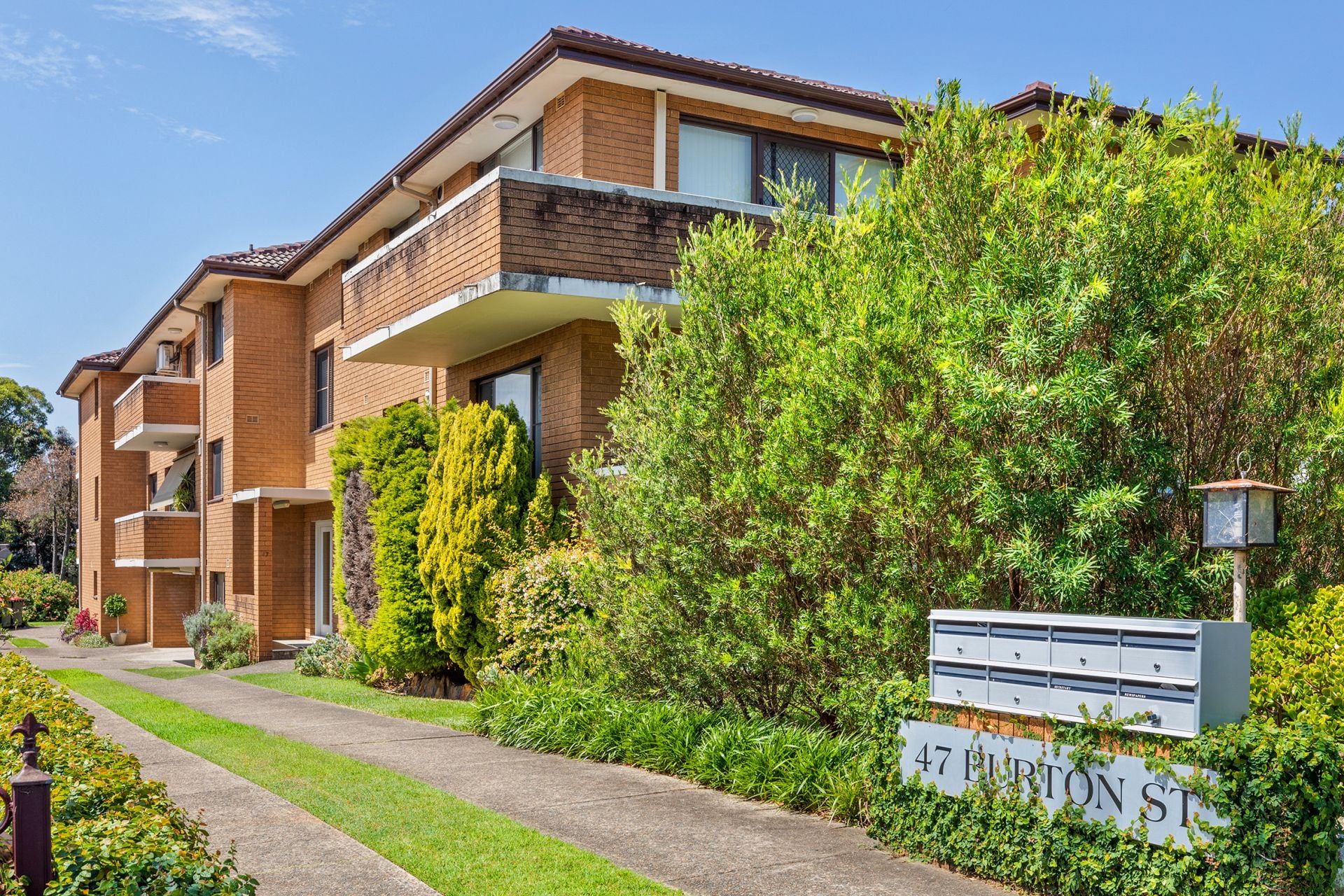 2/47 Burton Street Concord NSW
