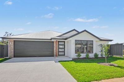 18 Pepperberry Parade, Thrumster