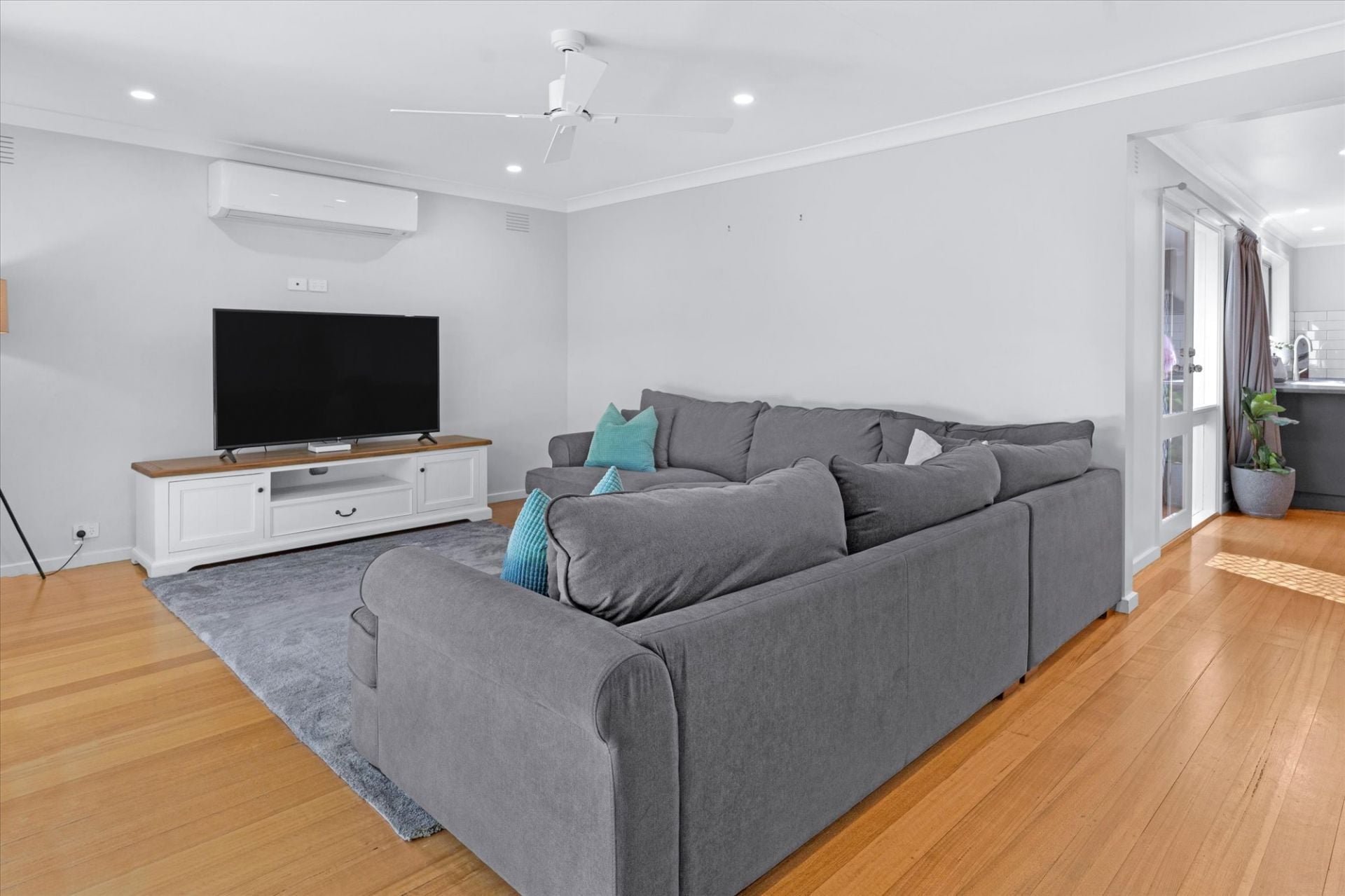 50 Beresford Crescent, Darley, Darley - Thumbnail 6