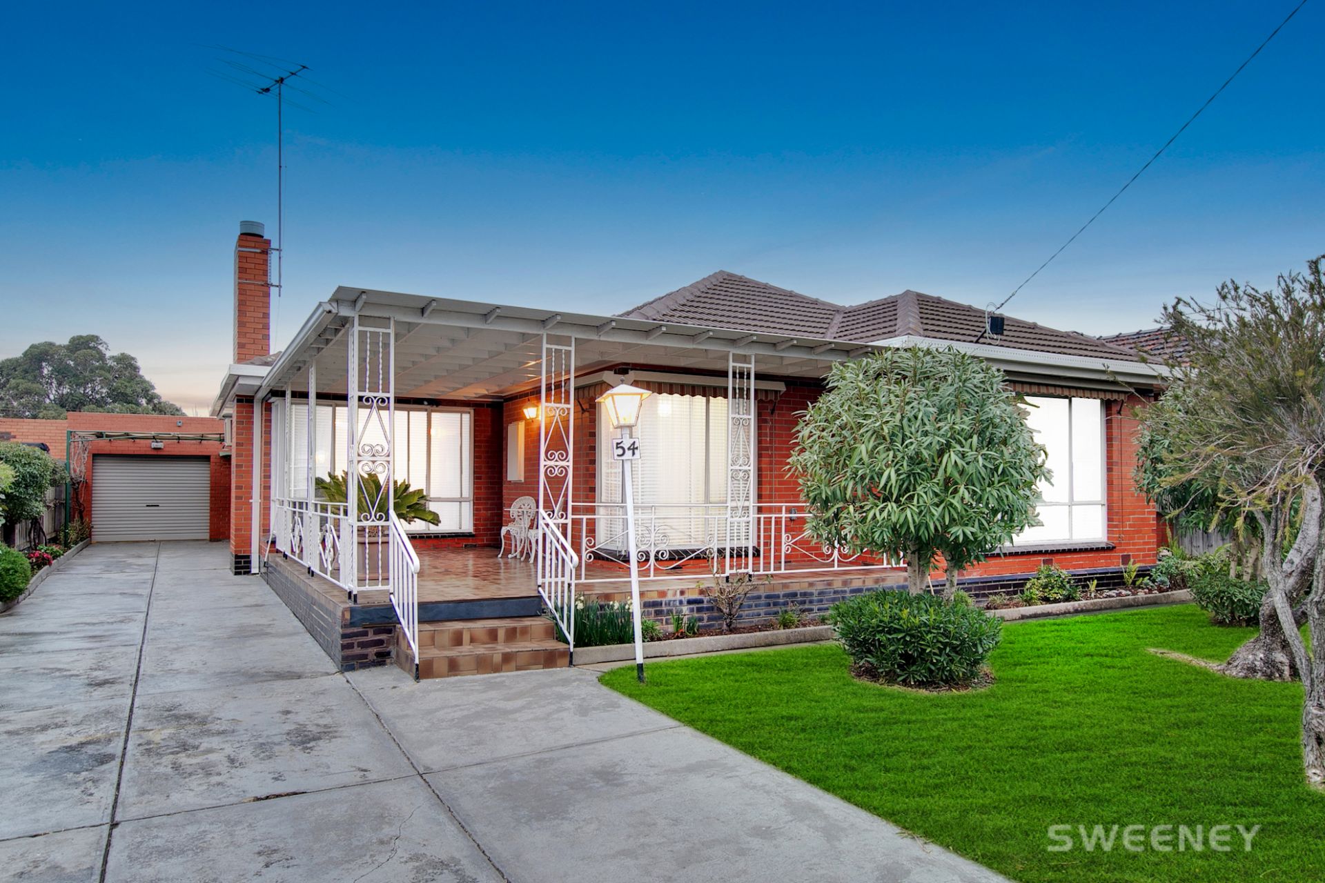54 Rosala Avenue, Altona North - Thumbnail 2