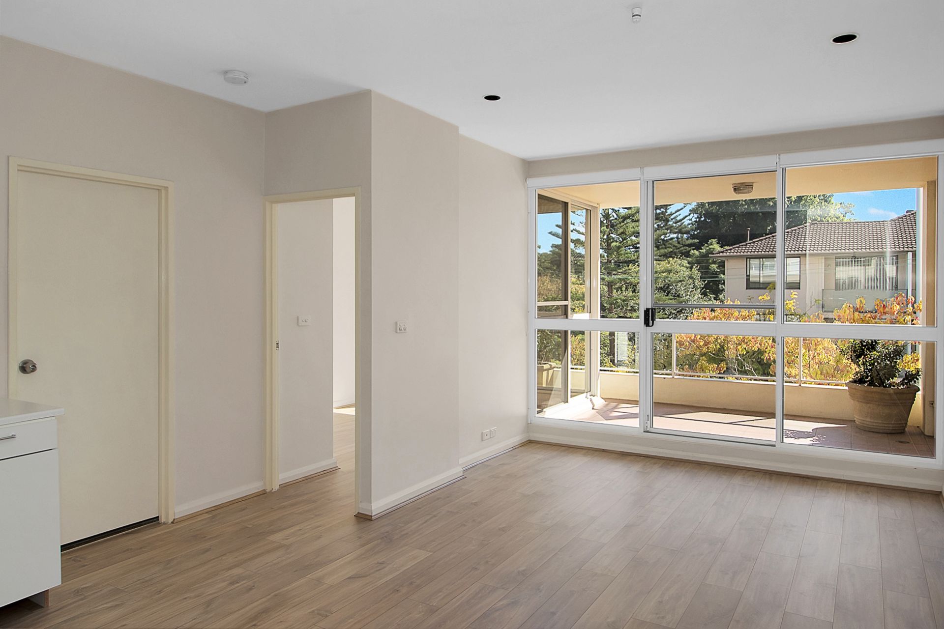 9/7-17 Berry Street, North Sydney NSW, North Sydney - Thumbnail 3