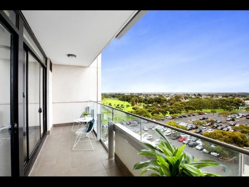 505/8 Breavington Way, Northcote - Thumbnail 2