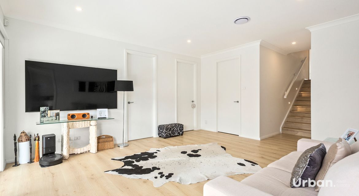 Albion Park 50. Holroyd Street