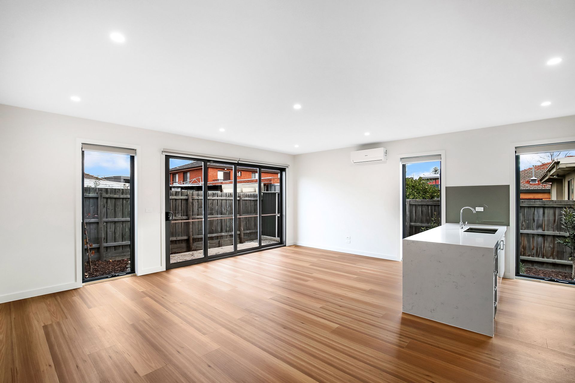 Three Bedroom, Three Bathroom's Stylish Contemporary Townhouse