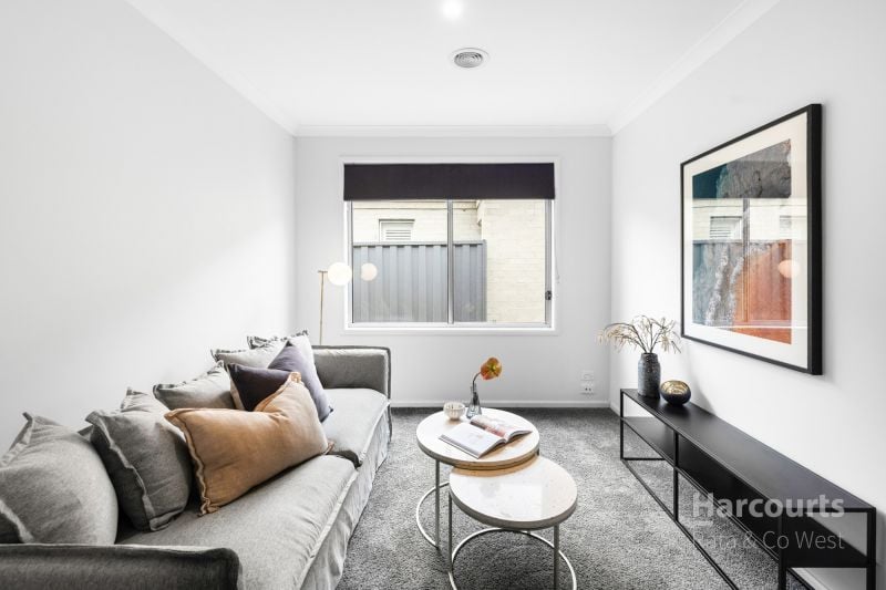 3 Streeton Avenue, Caroline Springs