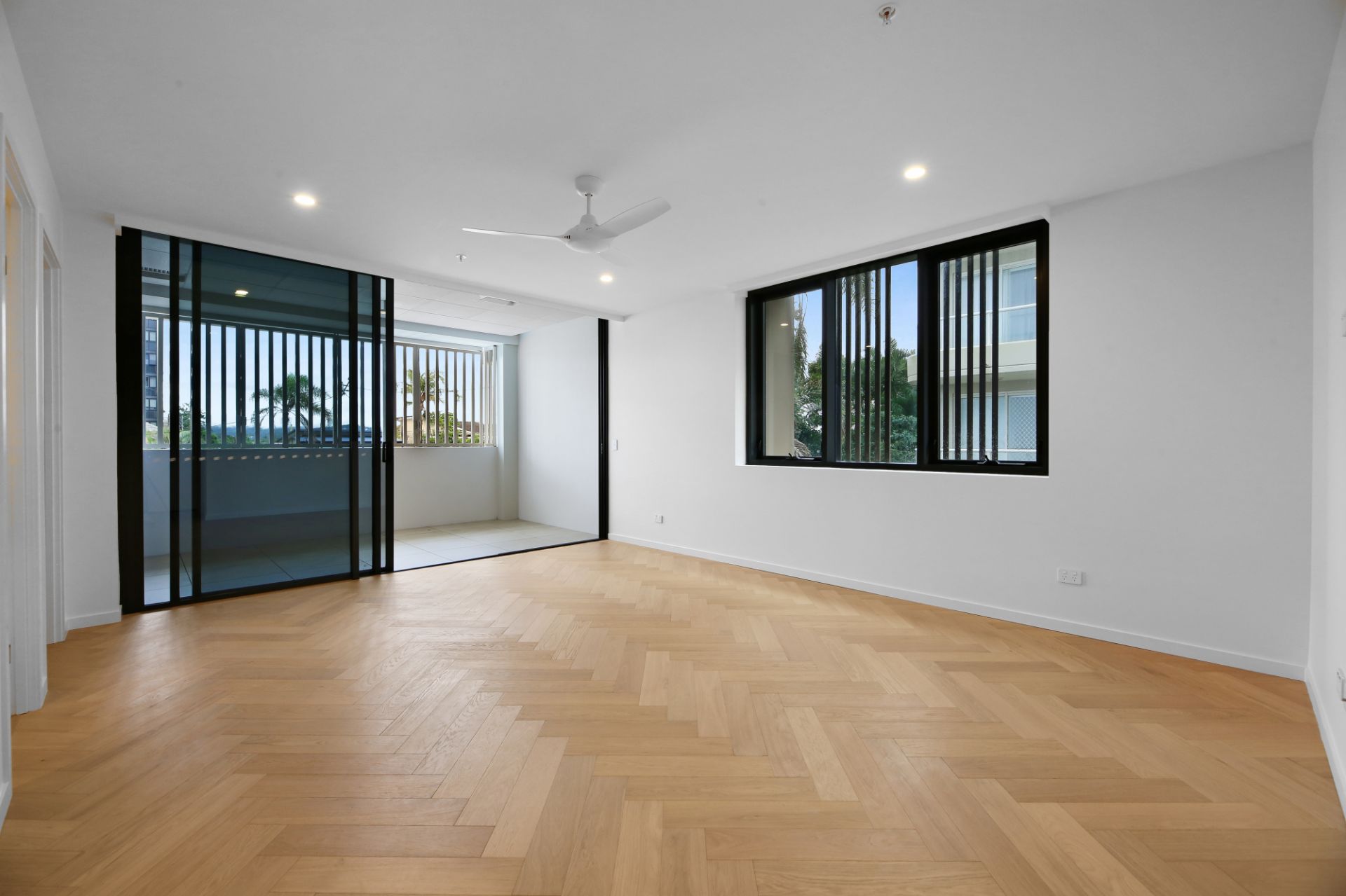 201/1409-1411 Gold Coast Highway, Palm Beach, Palm Beach - Thumbnail 5