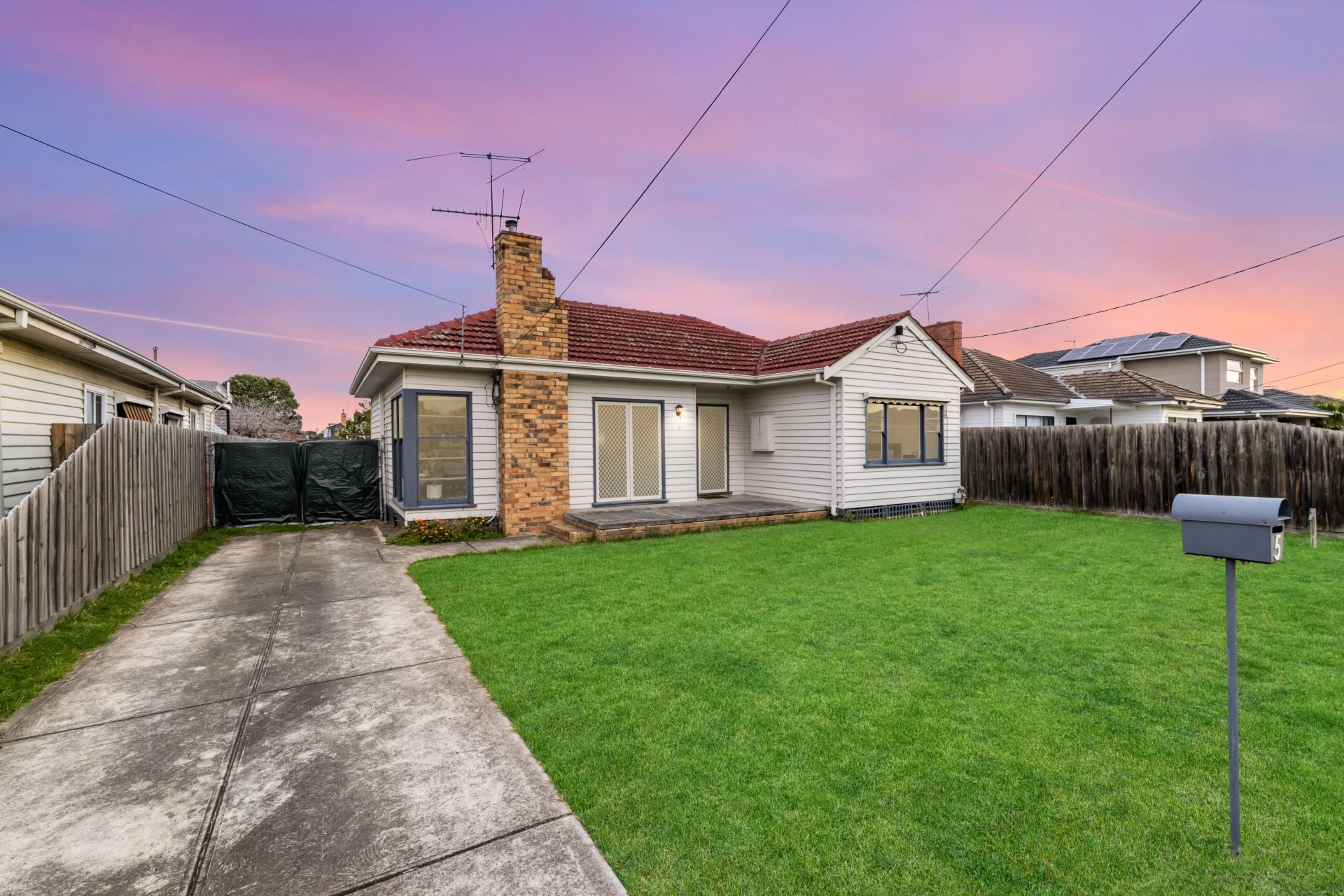 Charming Home With Scope And Convenience