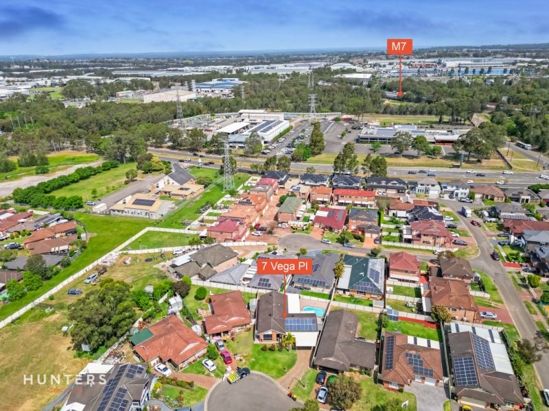 7 Vega Place, Hinchinbrook