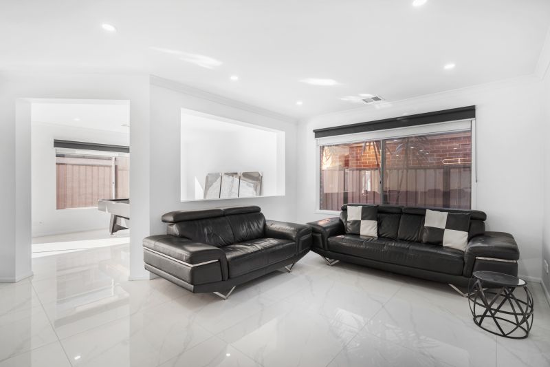 16 Cascade Crescent, Epping