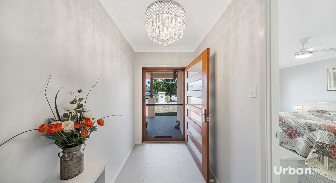 Chisholm 283 Settlers Boulevard