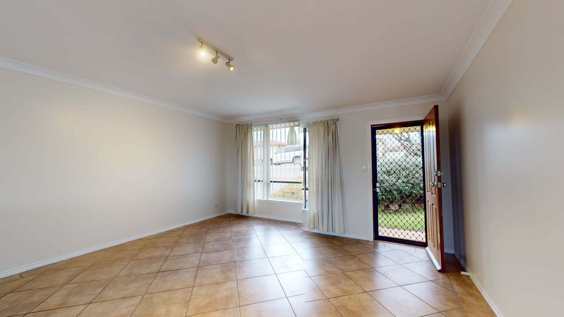 31 Quinlan Run Orange NSW, Orange - Thumbnail 2