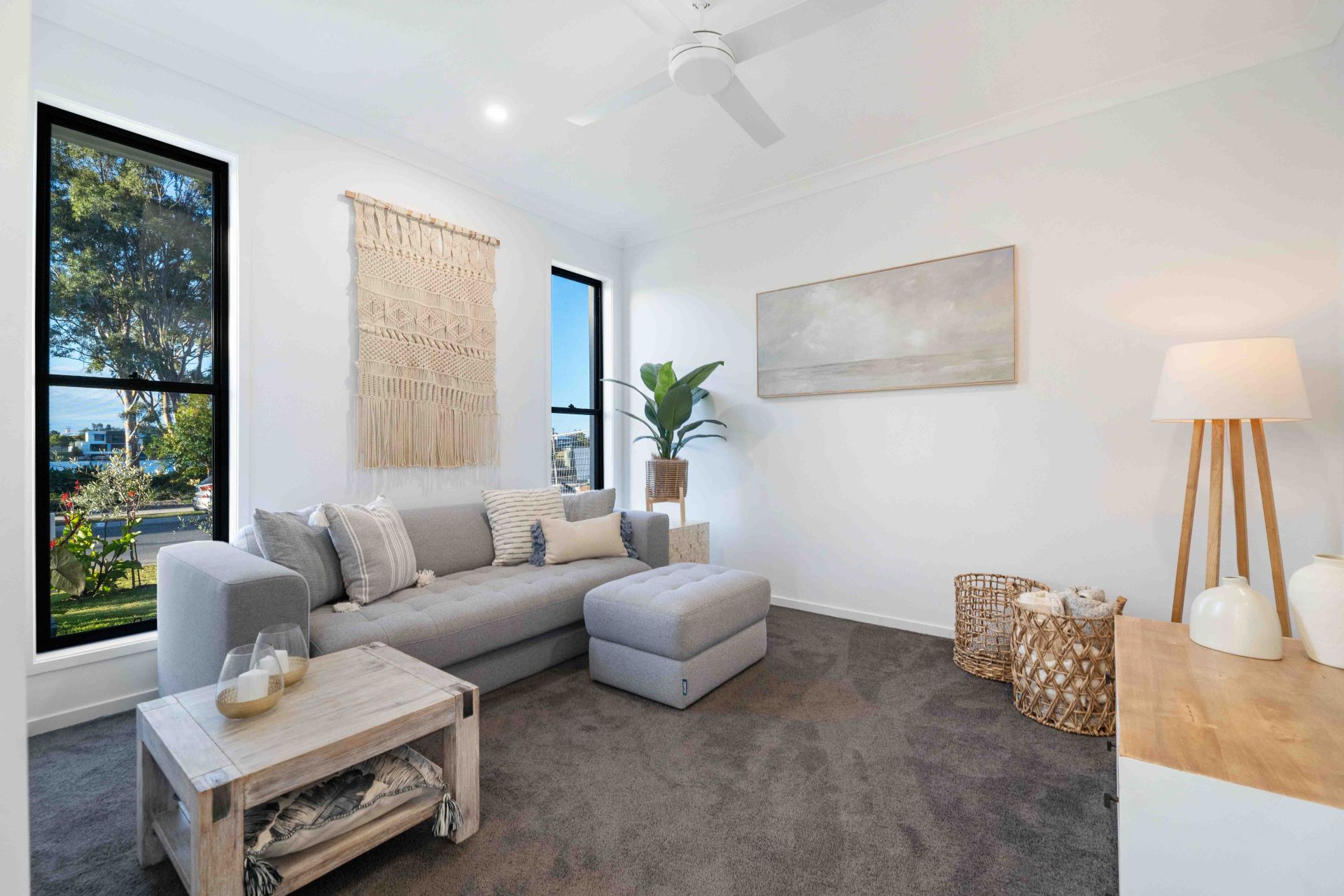 47 Lake Serenity Boulevard, Helensvale - Thumbnail 5