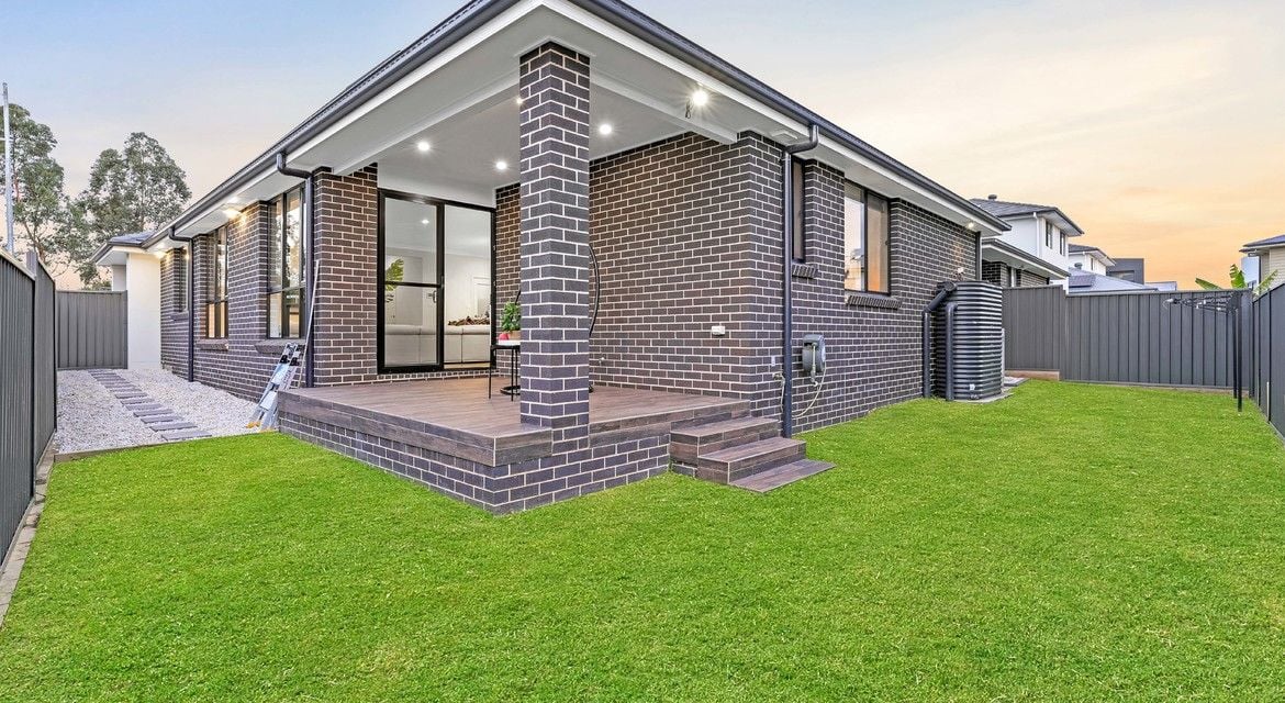 Denham Court 41 Pimelea Avenue