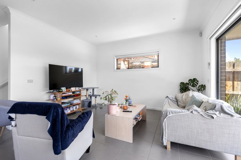 6/4 Cherry Court, Lalor