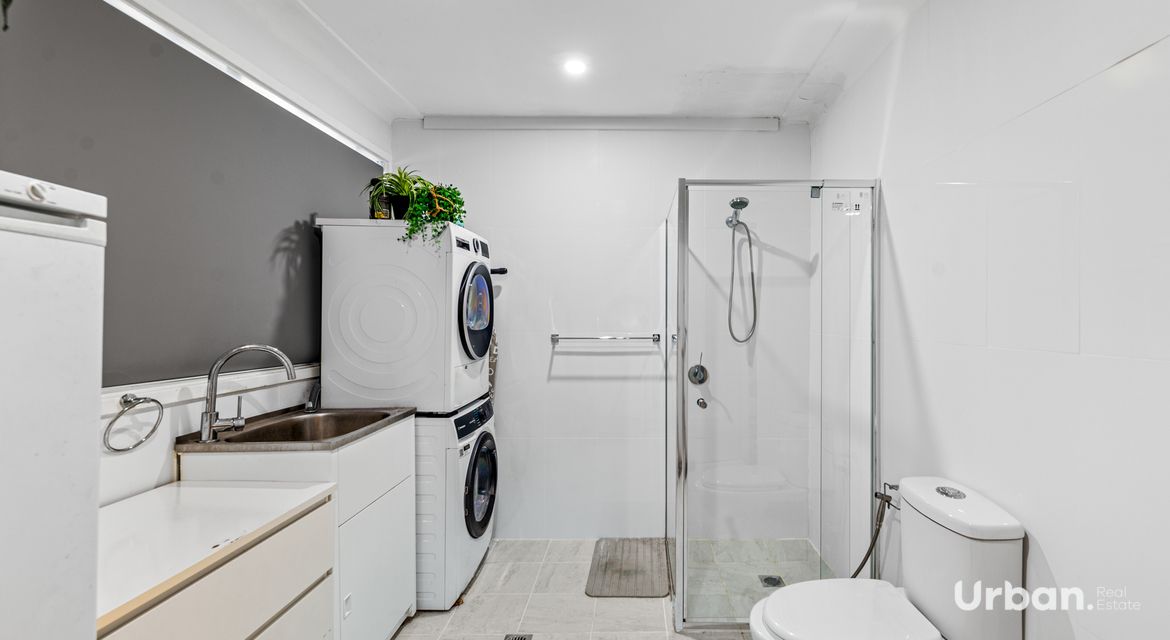 Macquarie Fields 5 Burns Avenue