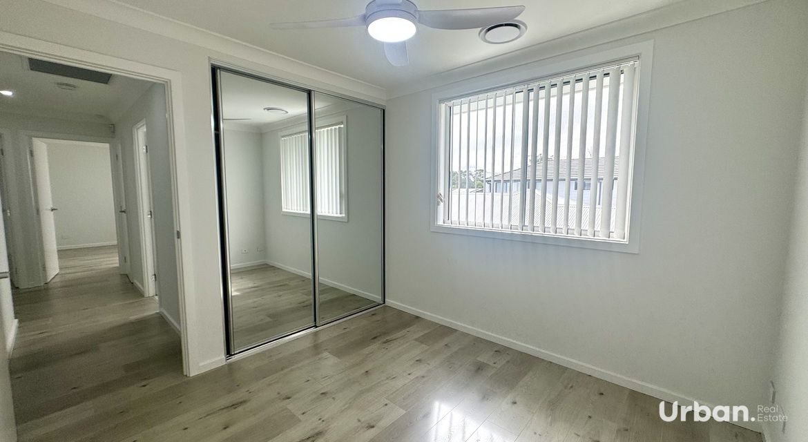 Austral 16 Dew Street