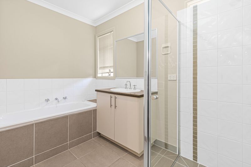 77 Sarissa Street, Lalor