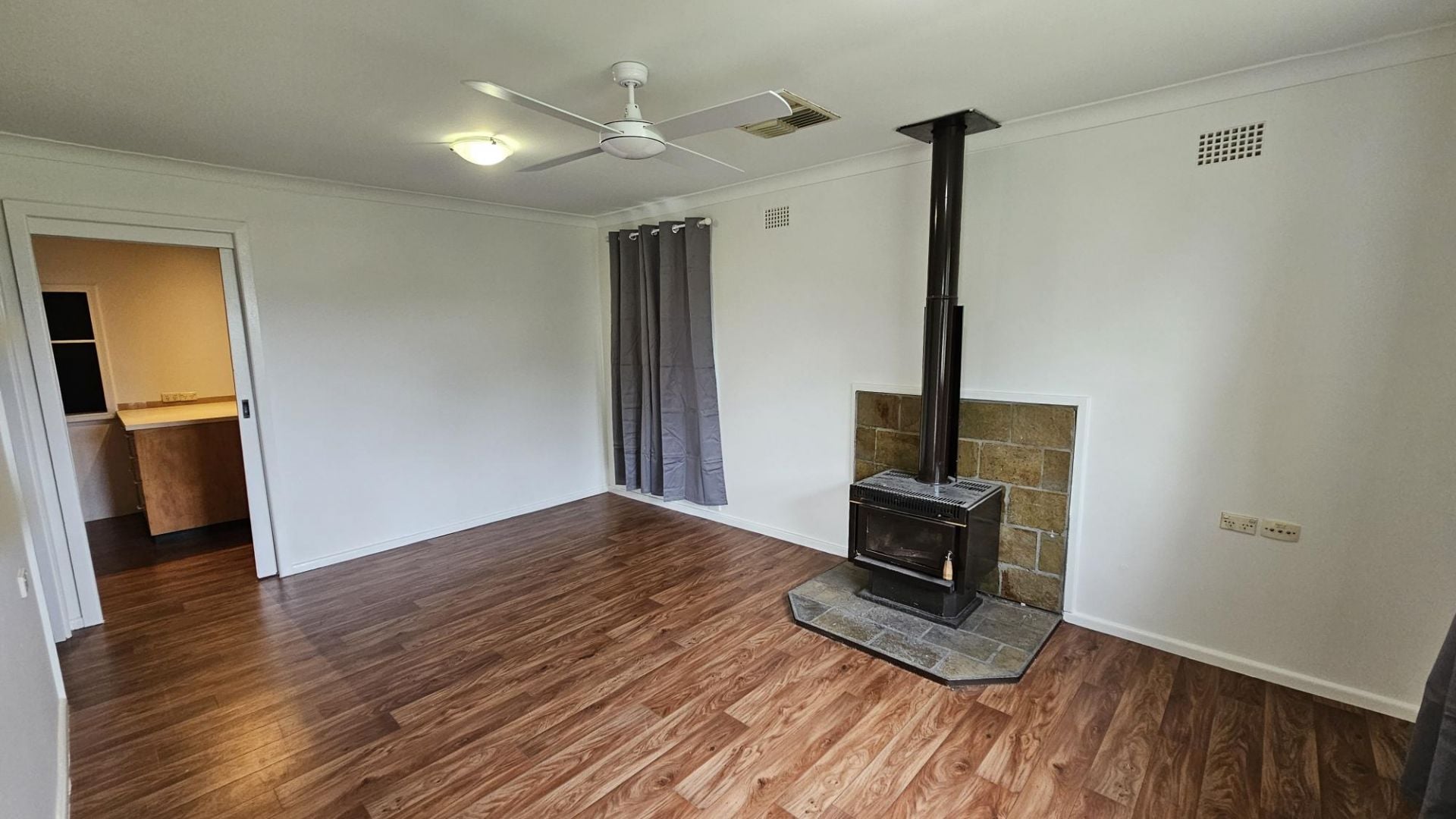 32 Victor Street, Cowra NSW, Cowra - Thumbnail 3