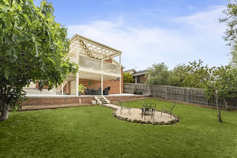 23 Centenary Drive, Mill Park