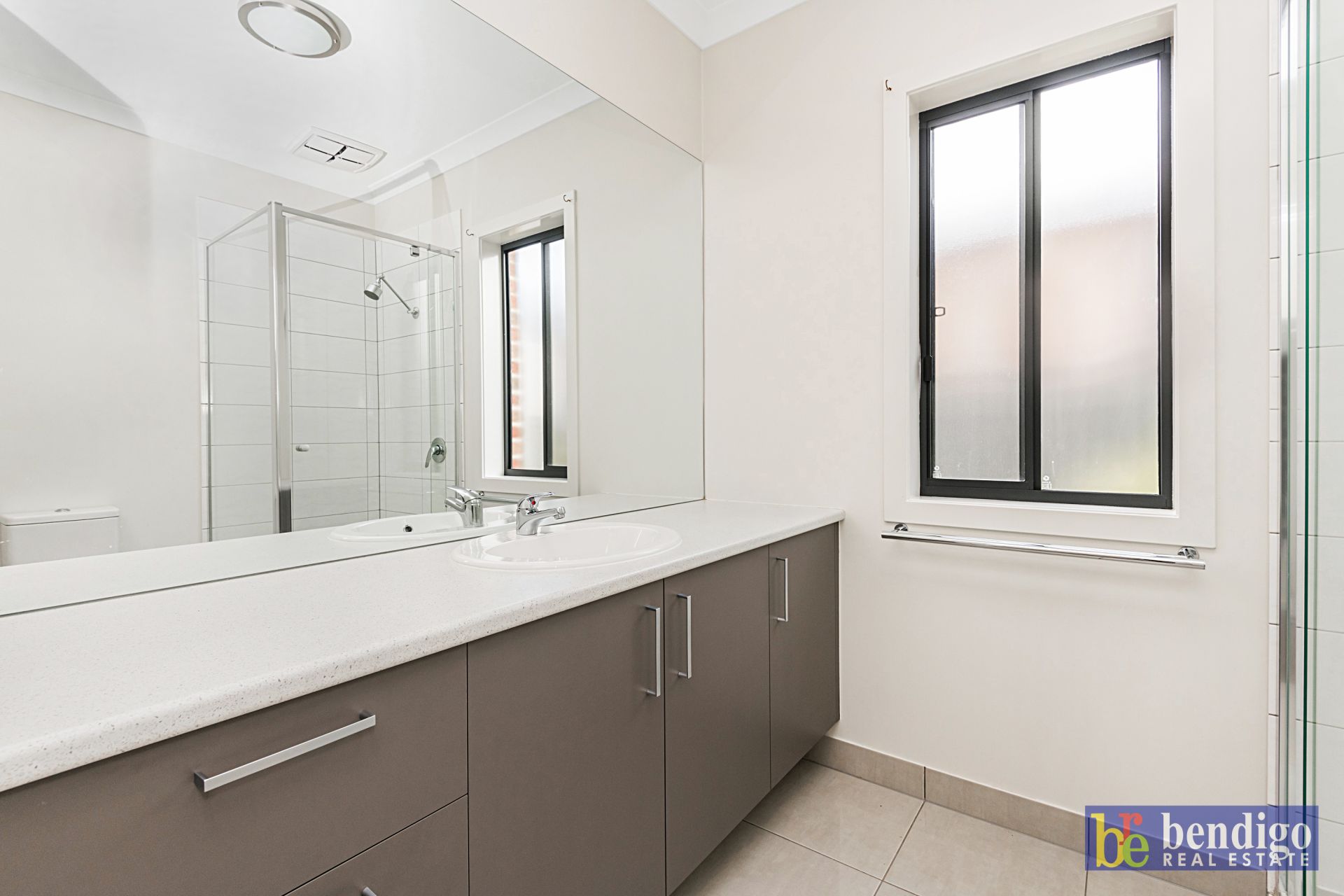 23 Ashbourne Way Kangaroo Flat VIC, Flat - Thumbnail 7