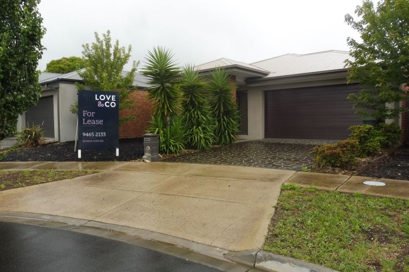 13 Zaika Close, Lalor