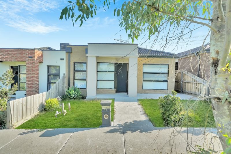 95 Harvest Home Road, Epping