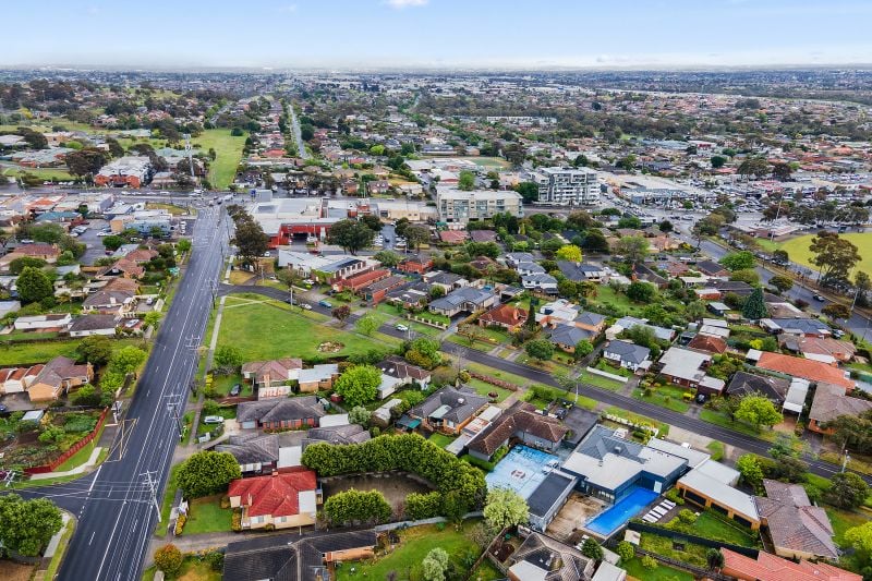 10 Monckton Road, Bundoora