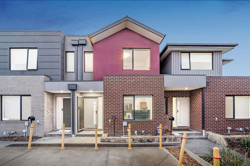 10 Banrock Place, Wollert