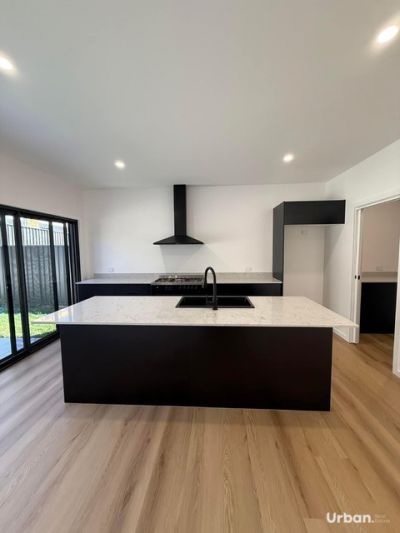 Tullimbar 15 Benandarah Way