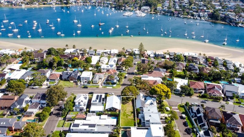 76 Nicholson Parade CRONULLA 2230