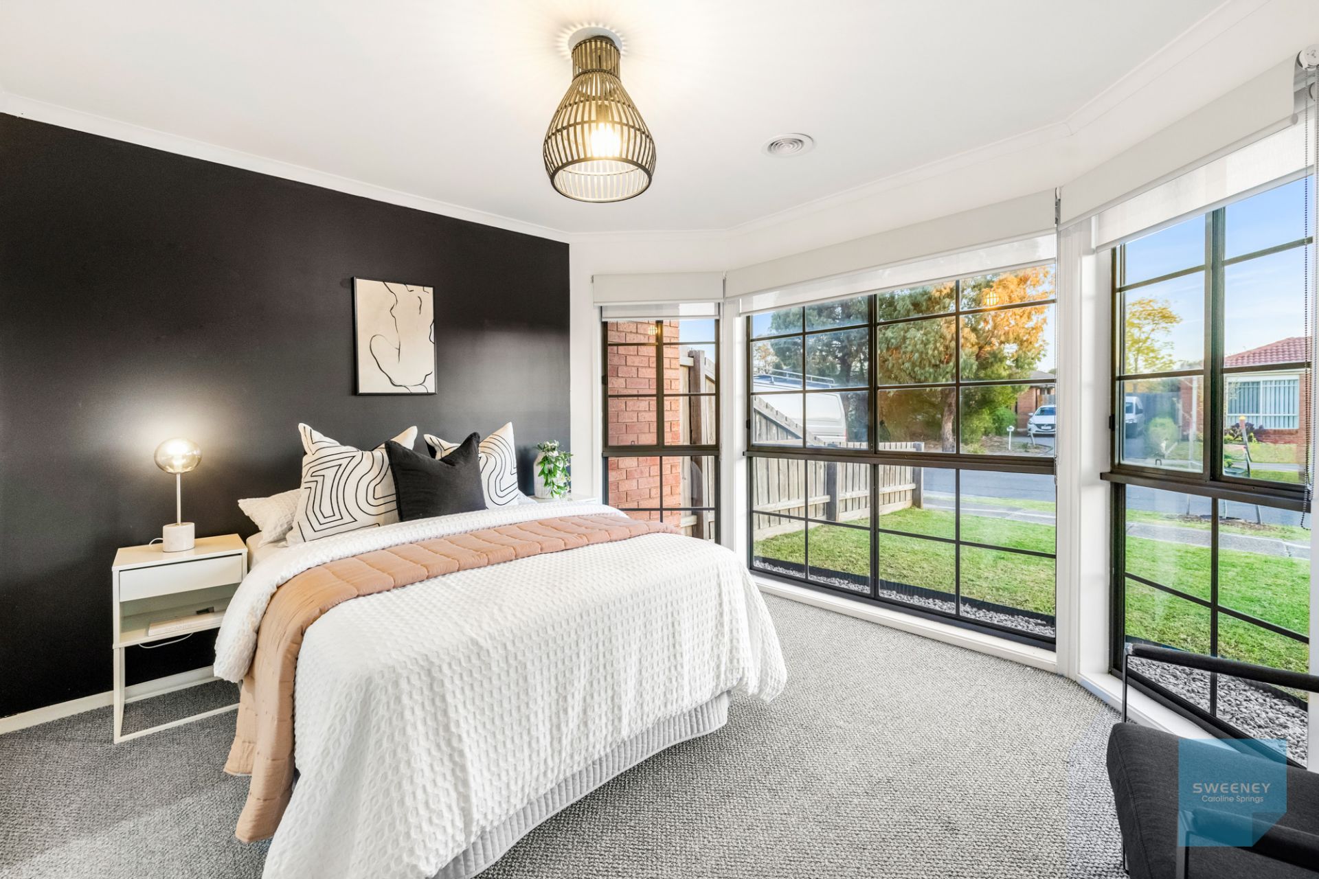 52 Meade Way, Sydenham - Thumbnail 4
