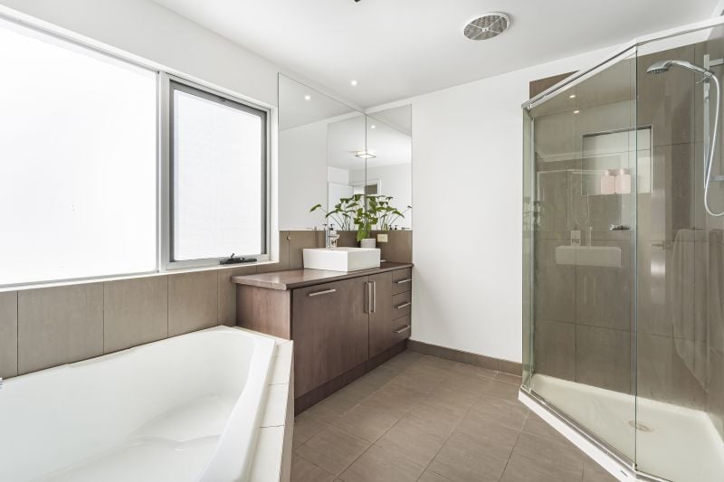 24 Clare Boulevard, Greenvale